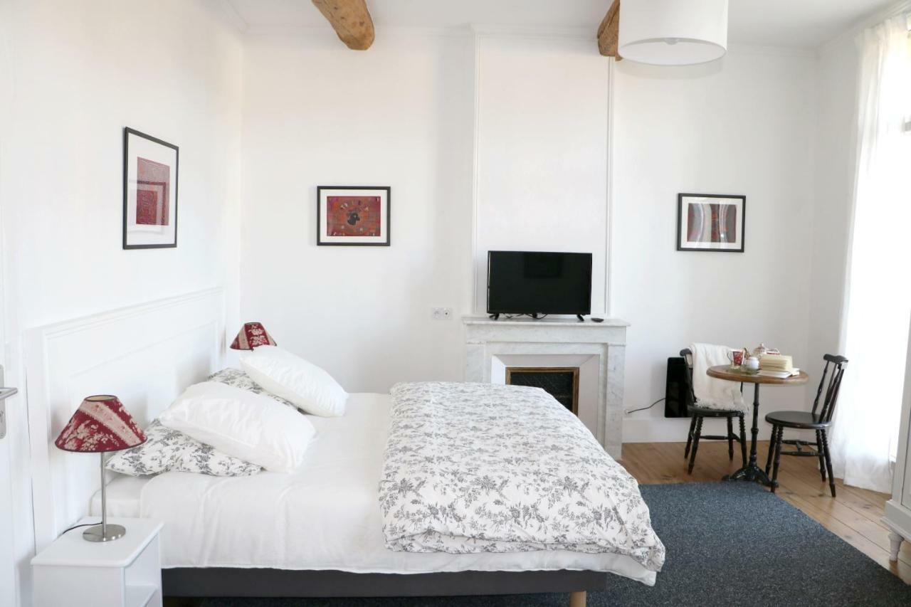 Aumes Sweet Home Chambre D'Hotes Eksteriør billede